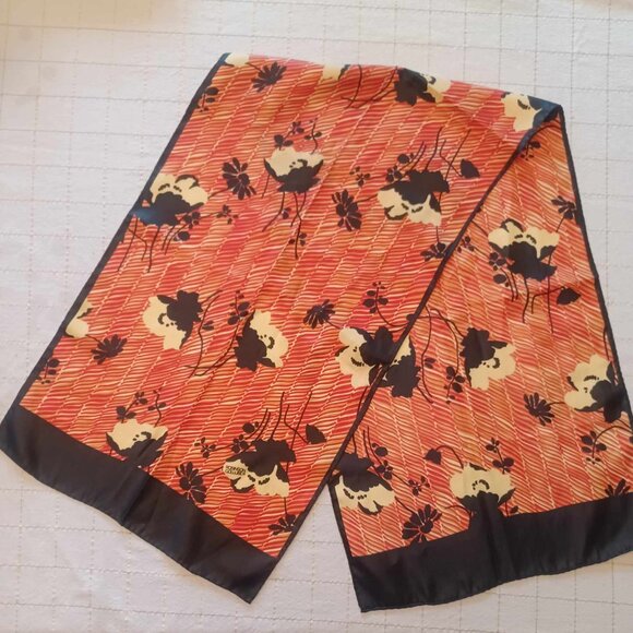 Excellent Vintage Robinson Golluber Silk Scarf Navy Red Cream Floral Graphic - Picture 1 of 3